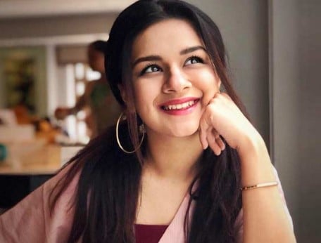 Avneet Kaur Smiling